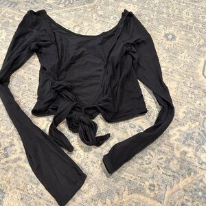 Lululemon Wrap it Back Long Sleeve Top 6 Black